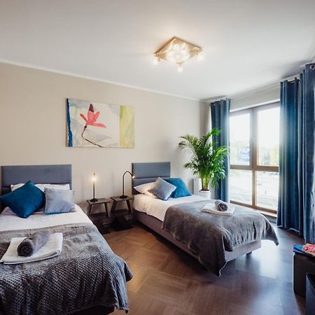 Apartmán 1 Maja 76 Jelení Hora Exteriér fotografie